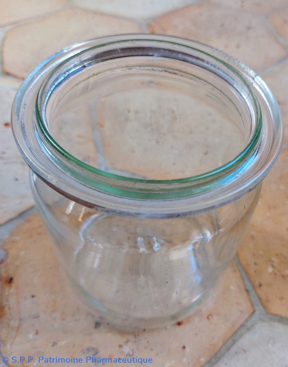 Bocal cylindrique de laboratoire en verre épais 2 science pharmacie bocal cylindrique de laboratoire en verre epais