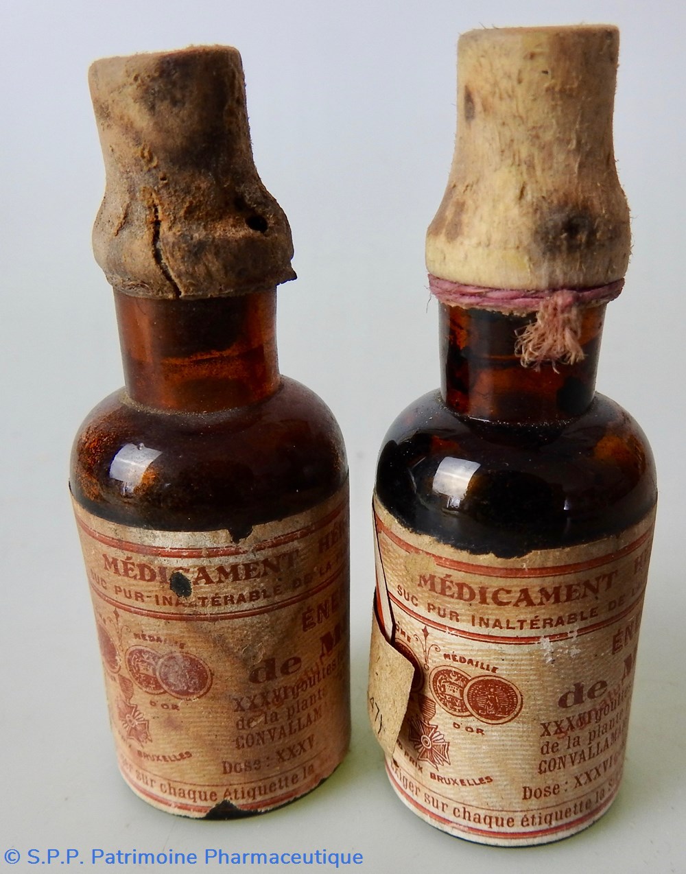 MÉDICAMENT HÉROÏQUE - Energetene de muguet - lot de 2 flacons science pharmacie medicament heroique energetene de muguet lot de 2 flacons