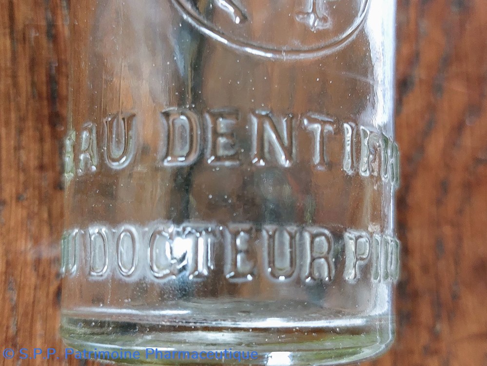 EAU DENTIFRICE du Docteur Pierre / Flacon 6 science pharmacie eau dentifrice du docteur pierre flacon