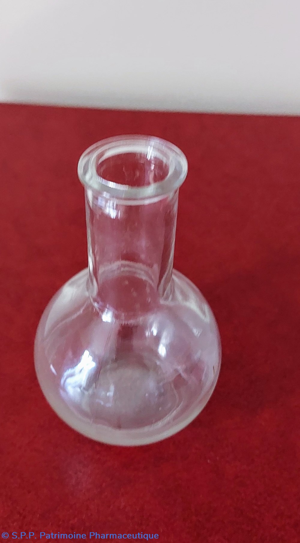 science pharmacie ballon de laboratoire hauteur 10 cm