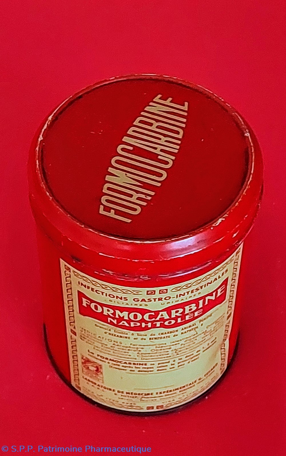 FORMOCARBINE NAPHTOLÉE Boîte cylindrique 300 g. 6 science pharmacie formocarbine naphtolee boite cylindrique 300 g