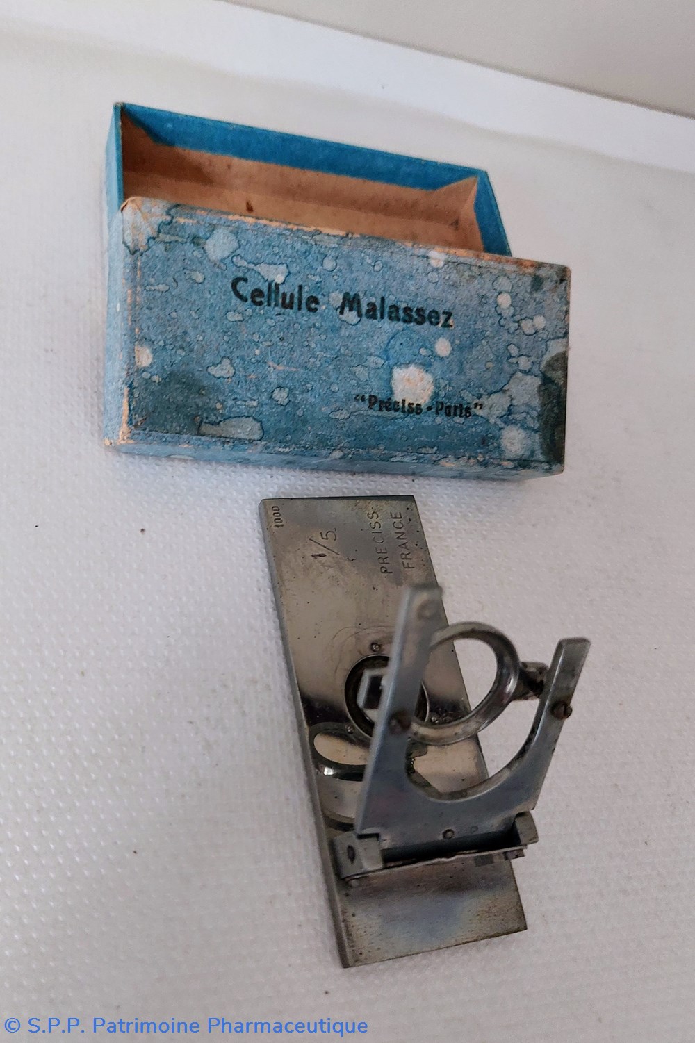 CELLULE MALASSET / Hématimètre Malassez 3 science pharmacie cellule malasset hematimetre malassez