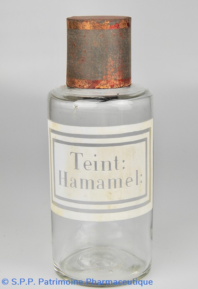 Flacon en verre petit modèle étiquette blanche Pharmacie RAVASSE 4 science flacon en verre petit modele etiquette blanche pharmacie ravasse