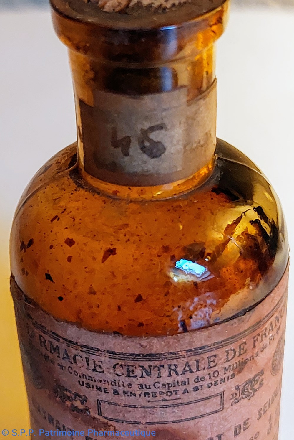 Flacon 10 cm verre ambré "Extrait Fluide d'ergot de seigle" 3 science pharmacie flacon 10 cm verre ambre extrait fluide ergot de seigle
