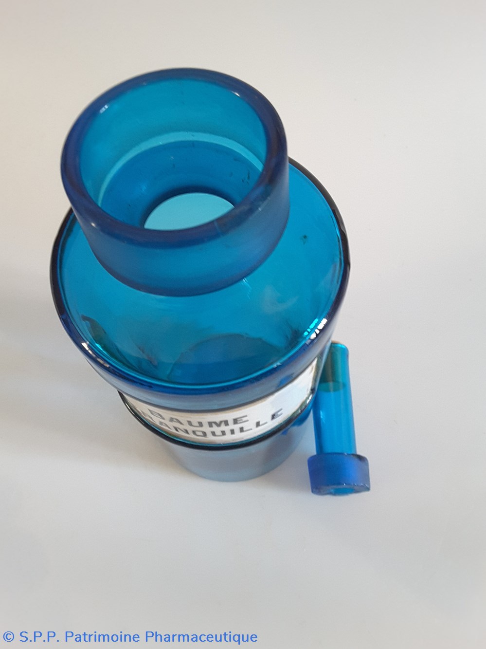 science pharmacie baume tranquille pot verseur