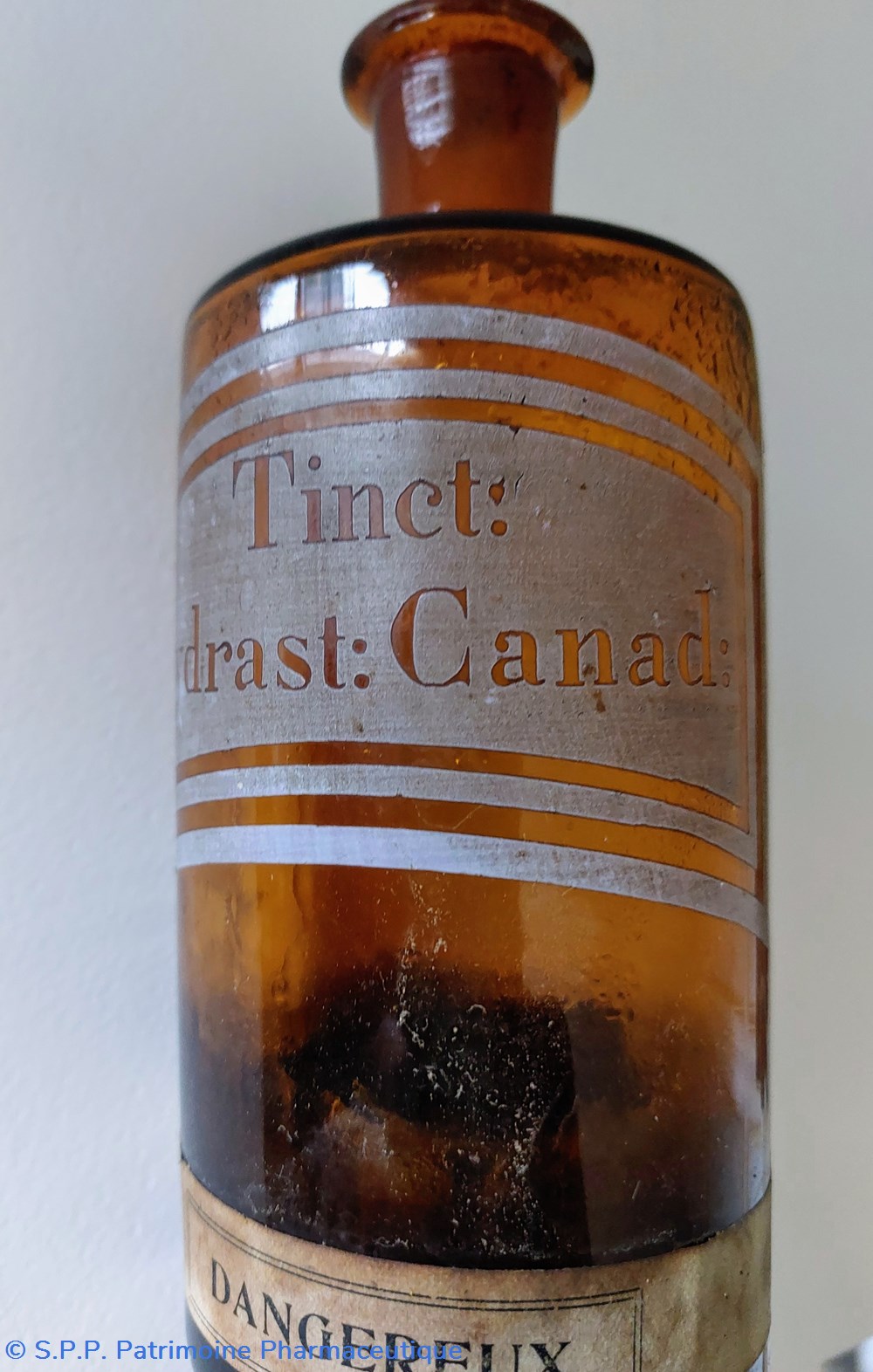 Tinct : Hydrast : Canad : Flacon verre ambré 2 science pharmacie tinct hydrast canad flacon verre ambre