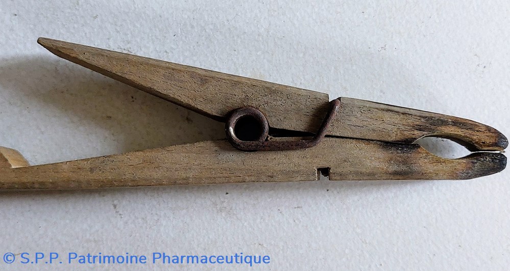 science pharmacie pinces en bois de tube a essais 15 et 24 cm