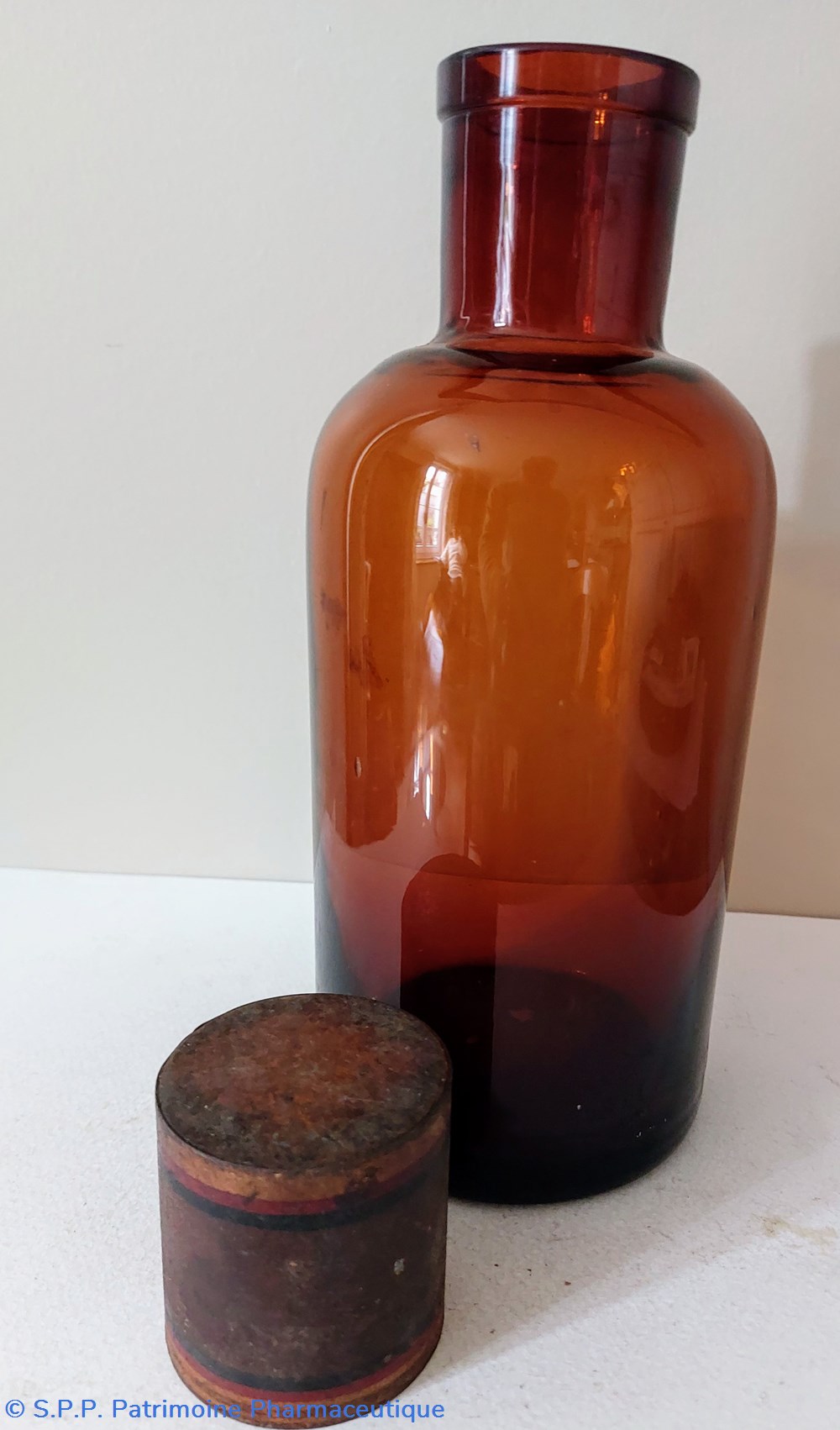 science pharmacie flacon verre ambre h25 goulot 4 cm