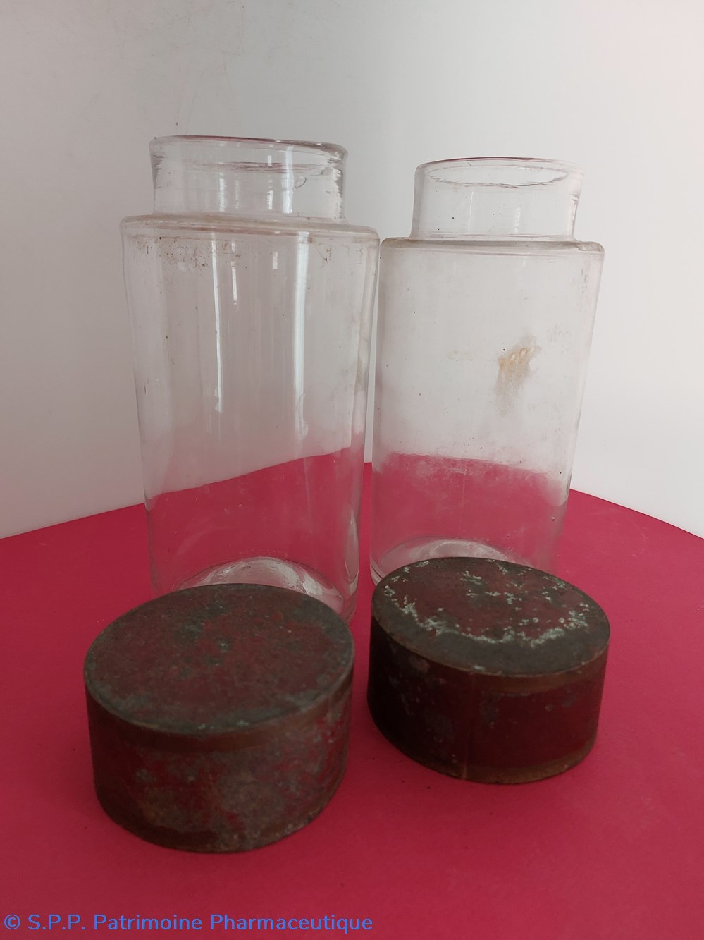 Pots en verre (lot de deux) 3 science pharmacie pots en verre lot de deux