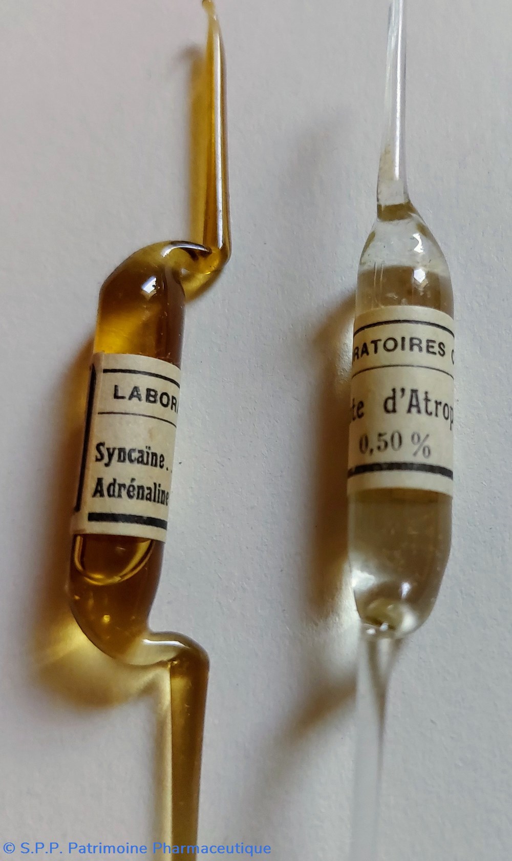 OPHTALMAMPOULES Série D'URGENCE 3 science pharmacie ophtalmampoules serie urgence