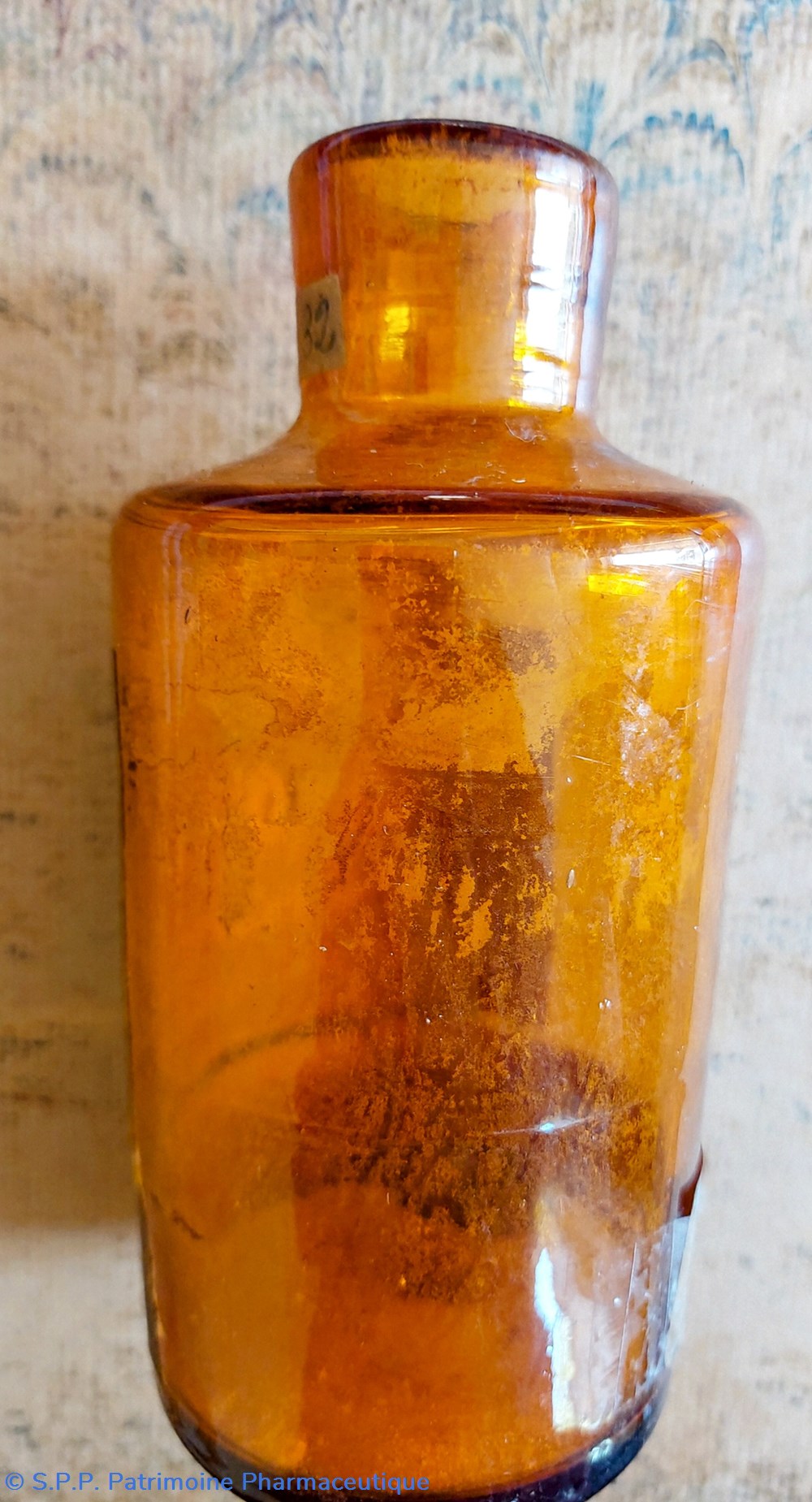 Flacon de Pharmacie en verre ambré Nitrate de Soude 2 science flacon de pharmacie en verre ambre nitrate de soude