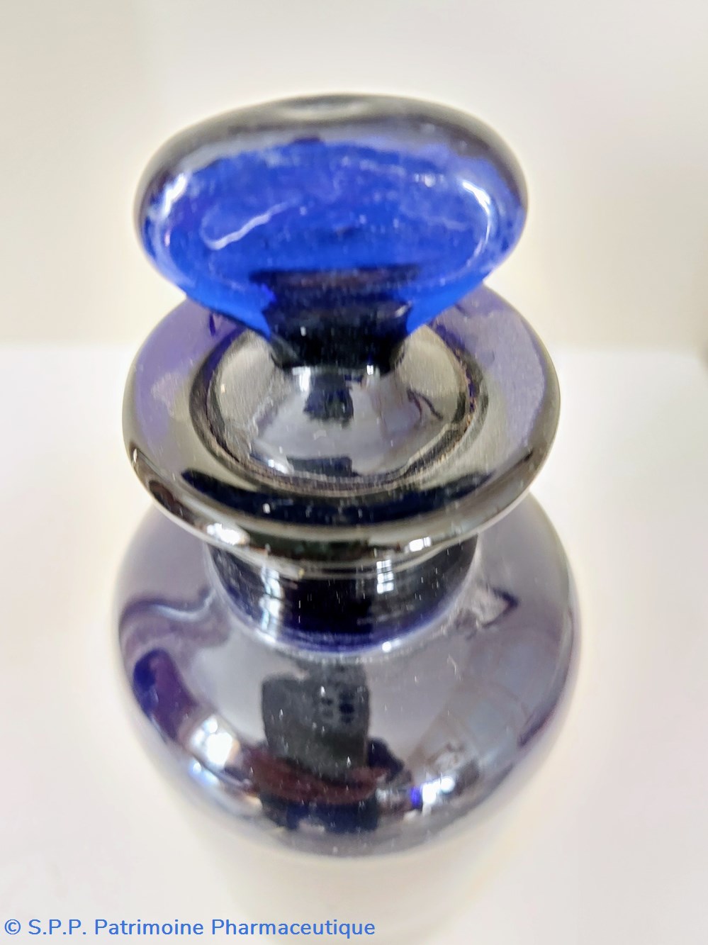 Bleu / Flacon de pharmacie verre bleu h 21 cm 5 science bleu flacon de pharmacie verre bleu h 21 cm