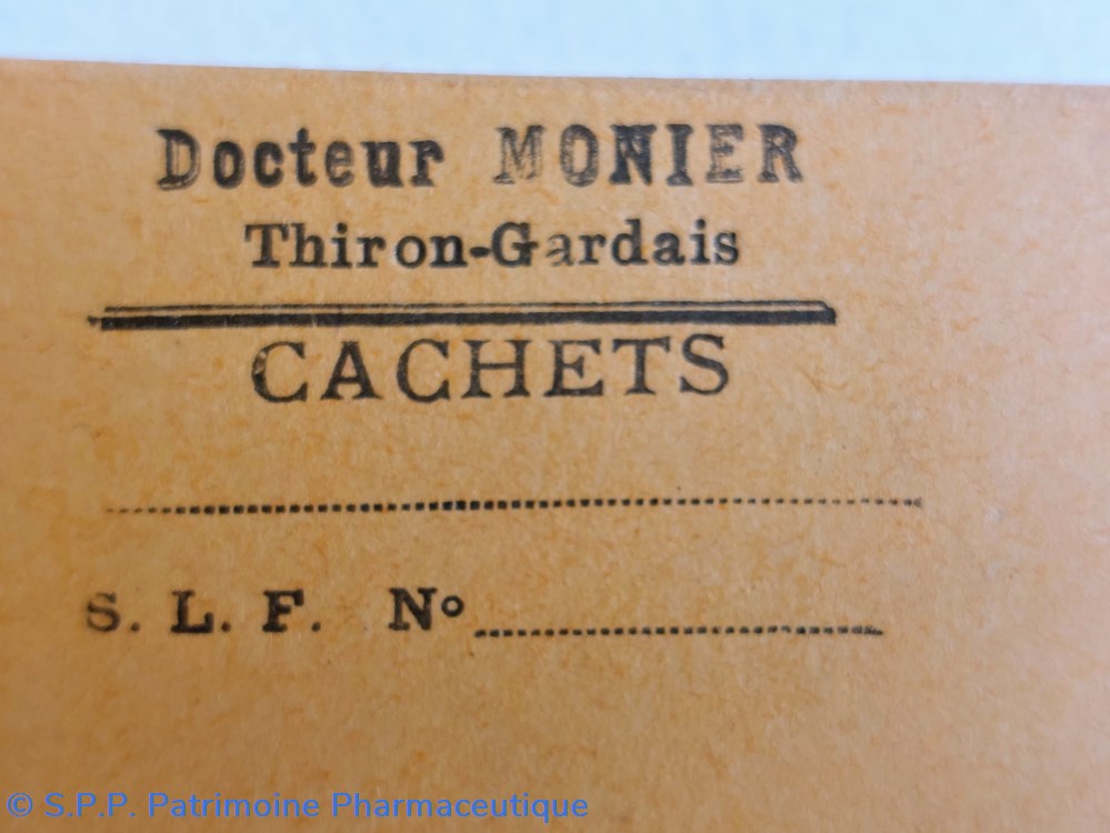Conditionnement pour cachets Dr MONIER 5 science pharmacie conditionnement pour cachets dr monier