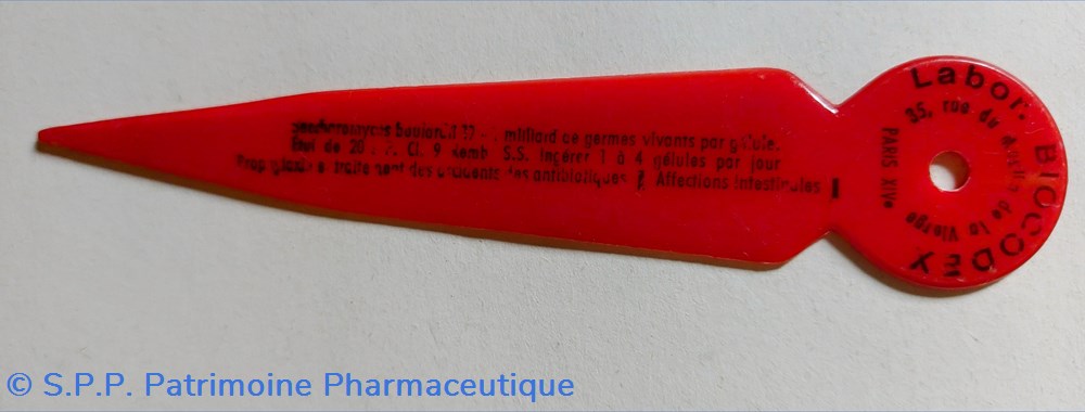 Lab. BIOCODEX / Coupe - papier 3 objets publicitaires lab biocodex coupe papier
