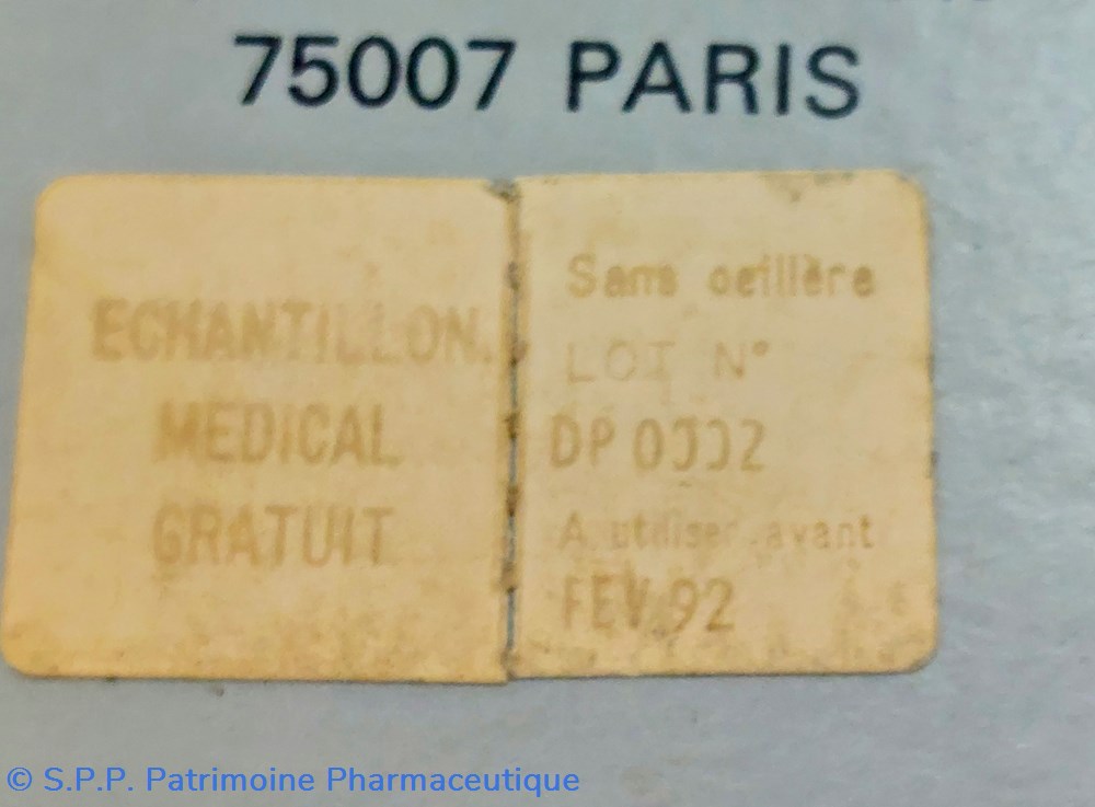 science pharmacie optraex bain oculaire etris sarl