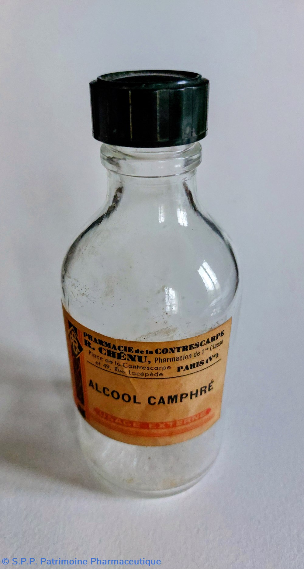 science pharmacie alcool camphre
