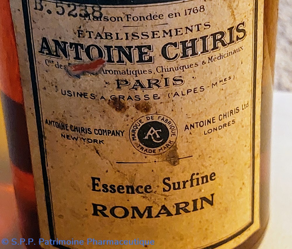science pharmacie essence surfine romarin flacon 11 5 verre ambre