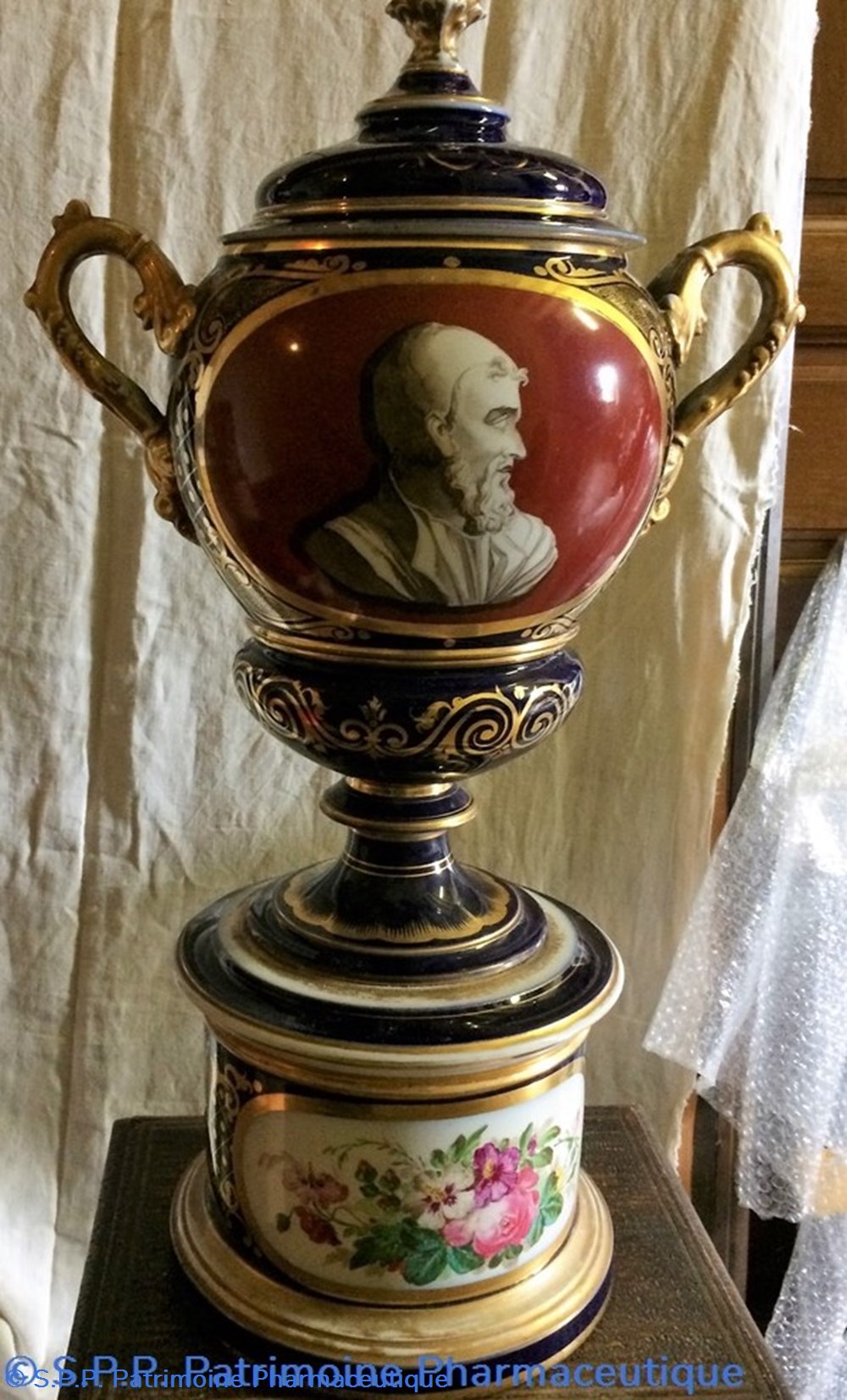 science pharmacie vase de montre