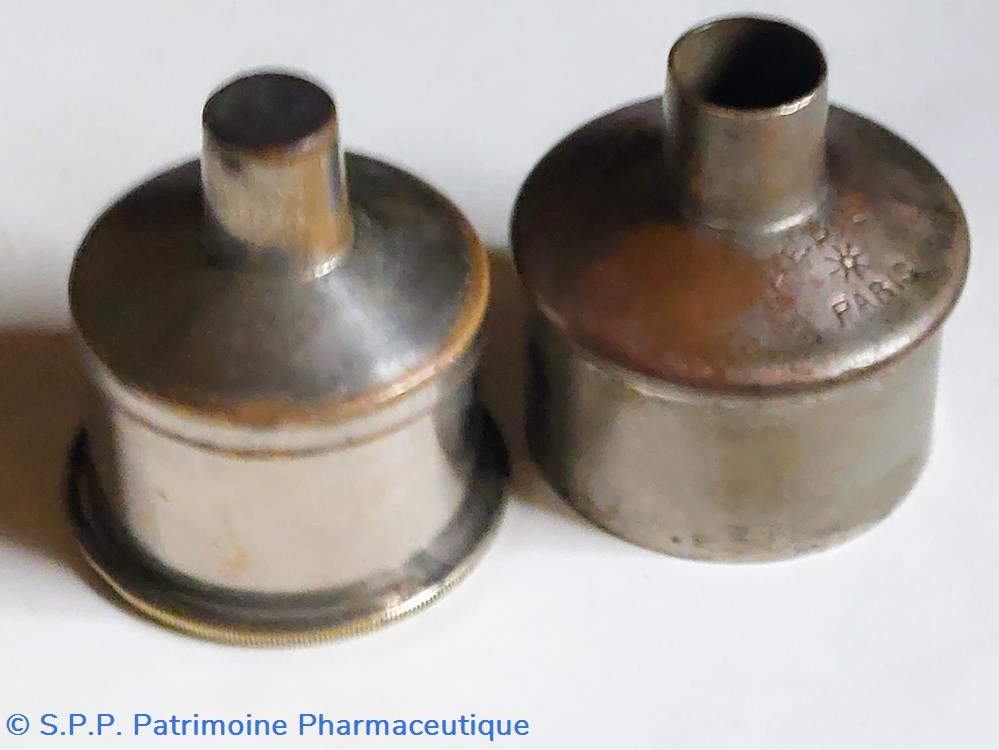 Matériel métallique BEBIEN paris 5 science pharmacie materiel metallique bebien paris