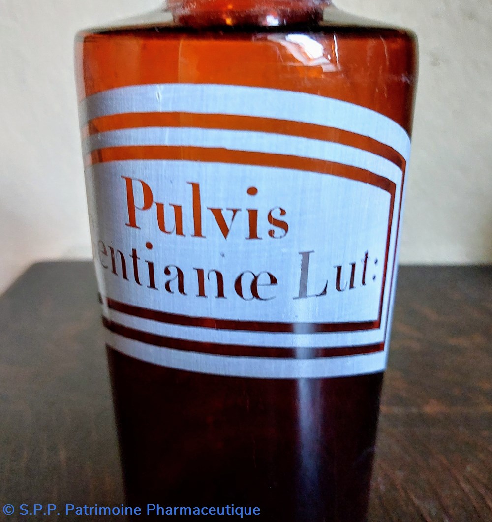 SN - Pulvis Gentianoe Lut : bouteille verre ambré 2 science pharmacie sn pulvis gentianoe lut bouteille verre ambre