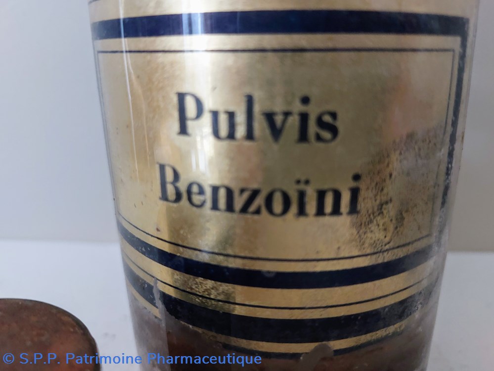 science pharmacie pulvis benzoini