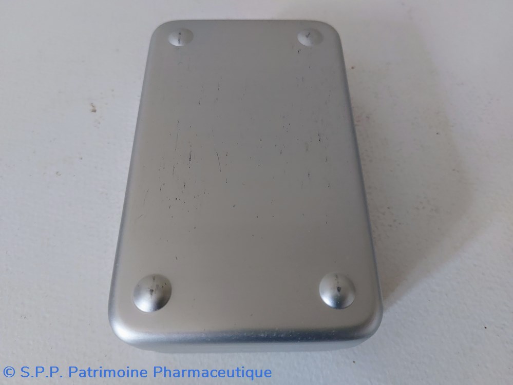 Boîte alu. Pour matériel de soins 5 science pharmacie boite alu pour materiel de soins