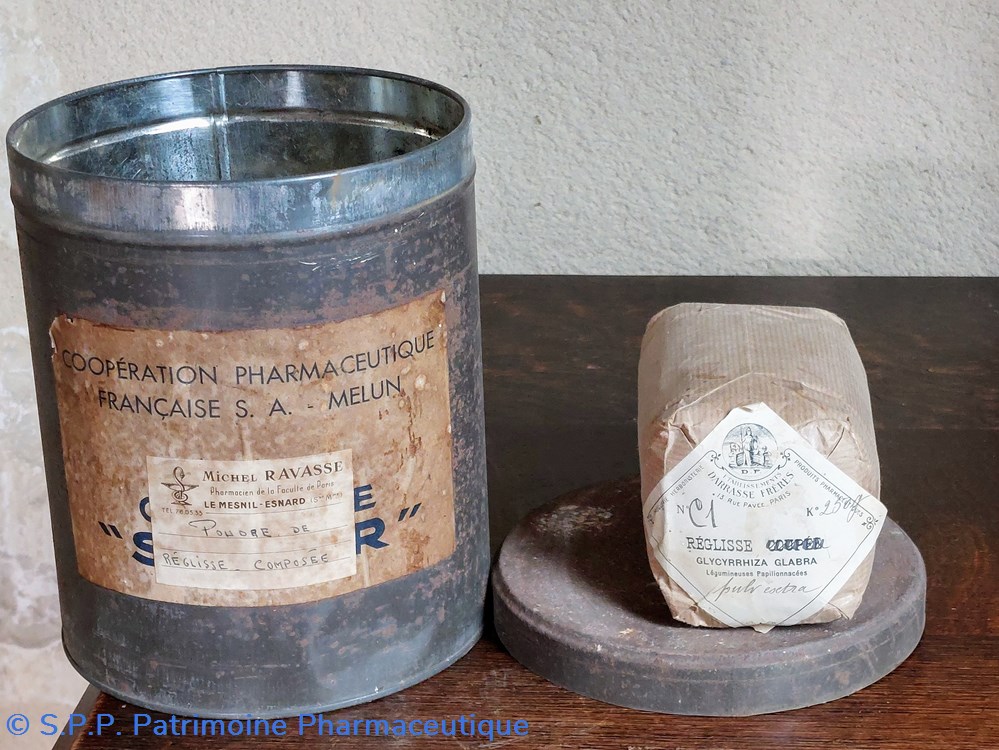 science pharmacie boite poudre de reglisse composee