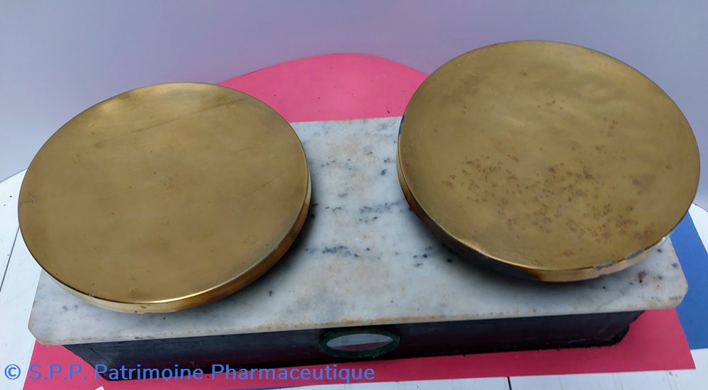 BALANCE ROBERVAL dessus marbre 3 science pharmacie balance roberval dessus marbre