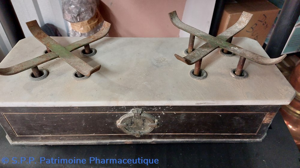 Petite Balance Roberval 6 science pharmacie petite balance roberval