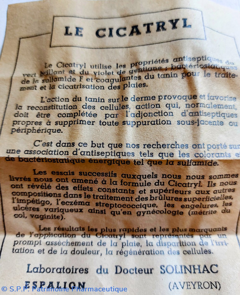 Le CICATRYL Flacon poudreur 8 science pharmacie le cicatryl flacon poudreur