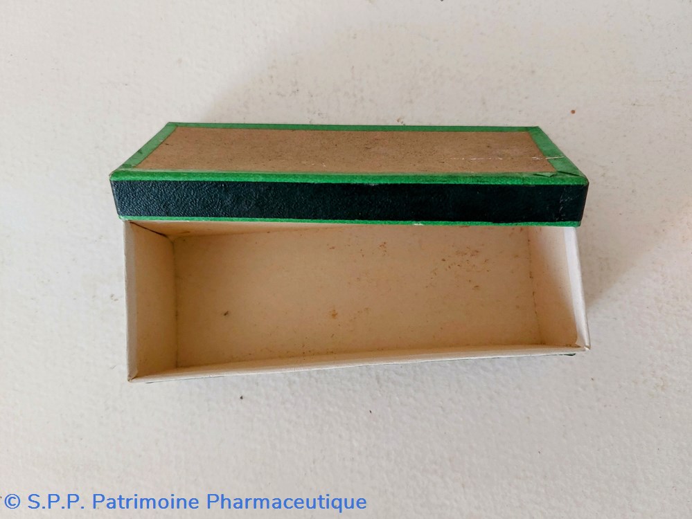 Petit coffret en carton avec couvercle 3 science pharmacie petit coffret en carton avec couvercle