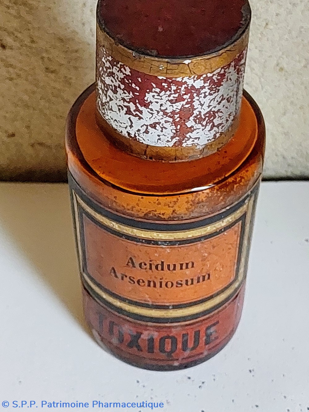 Flacon verre ambré 11.5 "Acidum Arseniosum" 3 science pharmacie flacon verre ambre 11 5 acidum arseniosum