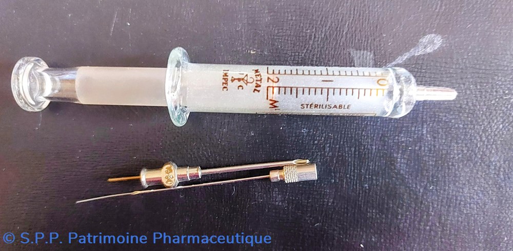 Trousse d'Urgence Vaccin ANTIPYOGENE BRUSCHETTINI 4 science pharmacie trousse urgence vaccin antipyogene bruschettini