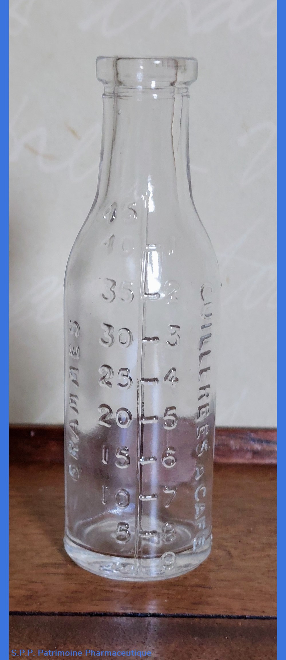 science pharmacie 11 flacon pharmaceutique gradue