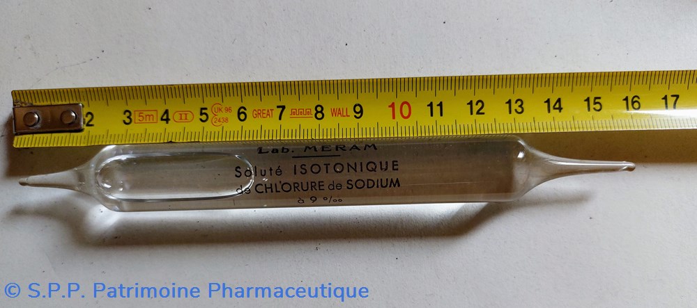 science pharmacie solute isotonique de chlorure de sodium