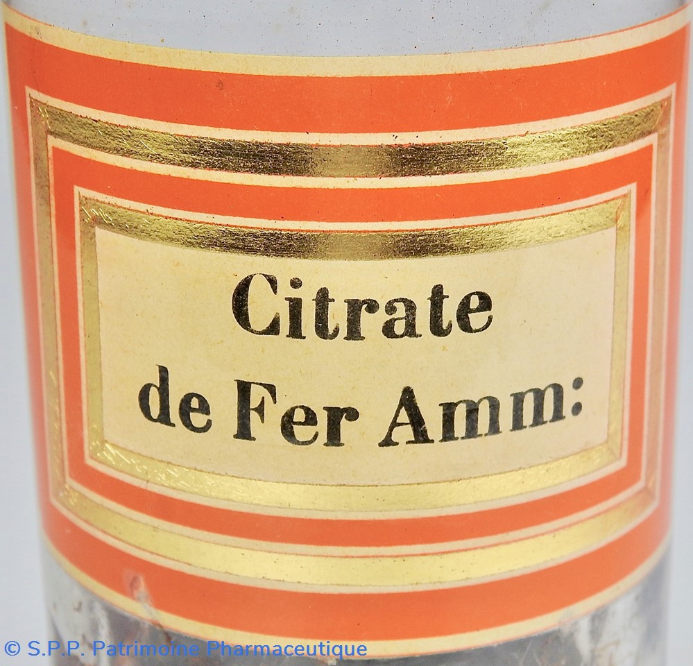 Flacon en verre petit modèle Pharmacie RAVASSE 2 science flacon en verre petit modele pharmacie ravasse