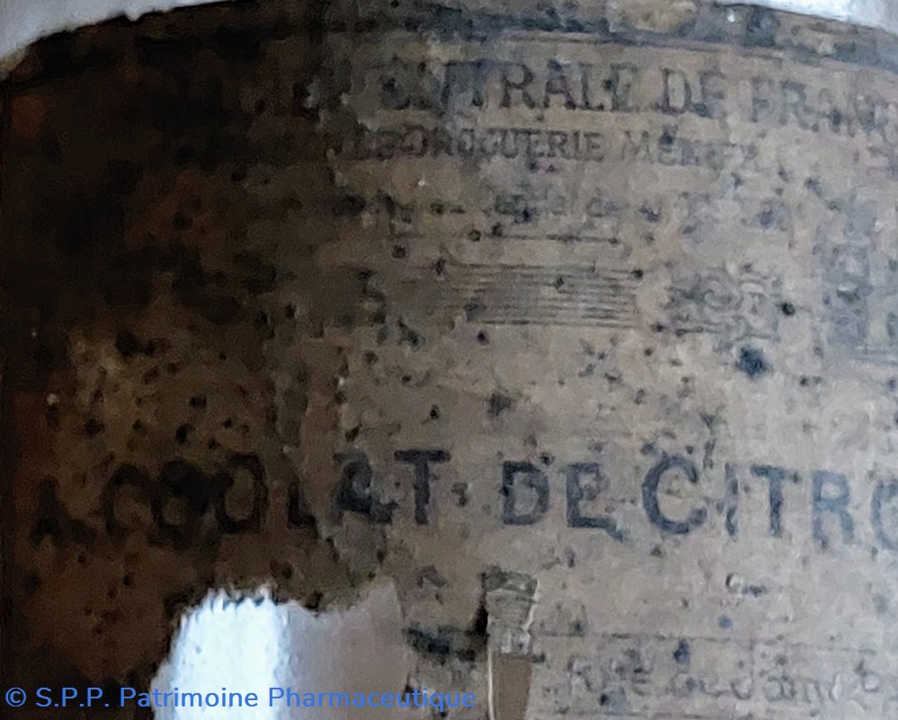 science pharmacie alcoolat de citron