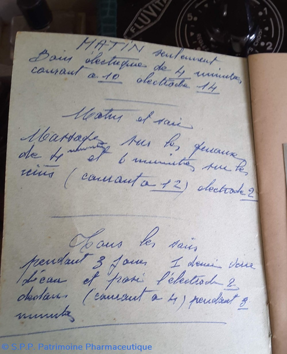 science pharmacie mallette electrostimulation fluvita
