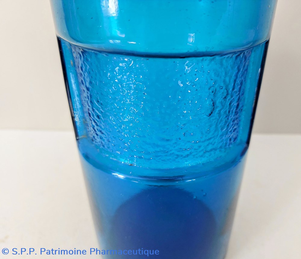 Bleu / Flacon en verre bleu outre - mer 22.5 cm 5 science pharmacie bleu flacon en verre bleu outre mer 22 5 cm