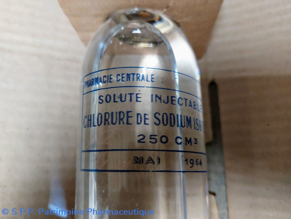 Chlorure de Sodium isotonique 250 cm3 2 science pharmacie chlorure de sodium isotonique 250 cm3