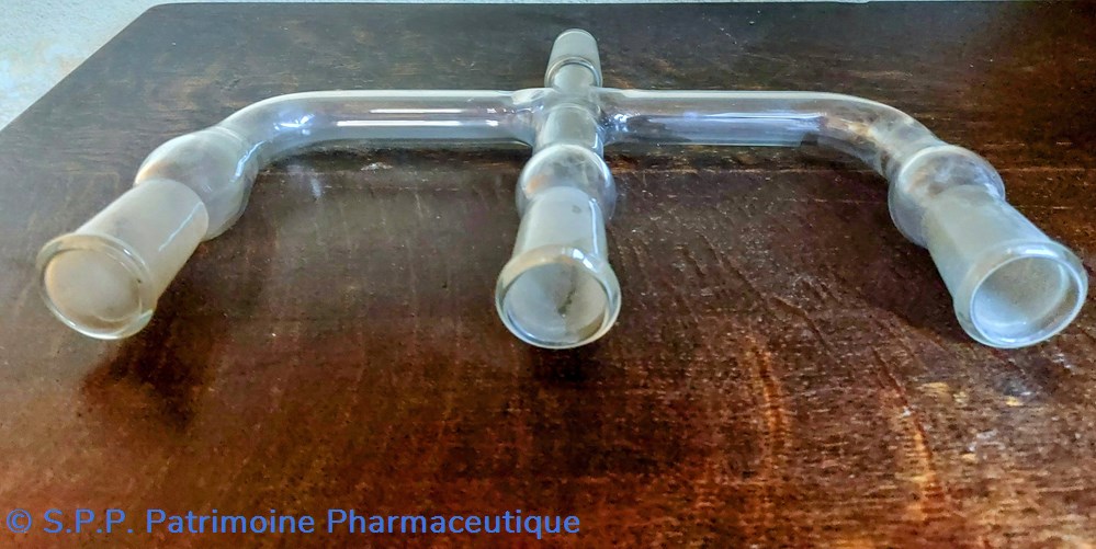 science pharmacie adaptateur de distillation 3 entrees 1 sortie