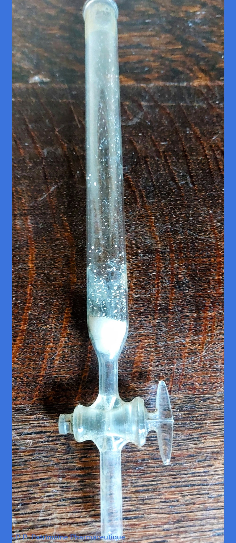 science pharmacie tube de laboratoire en verre avec robinet