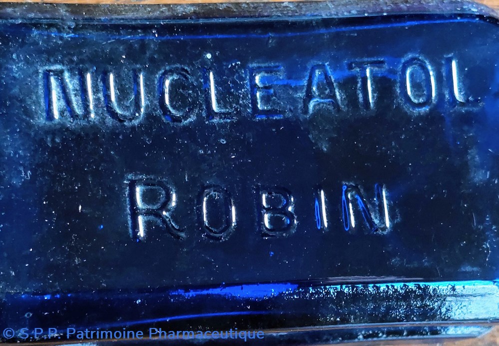 science pharmacie bleu nucleatol robin flacon bleu 13 cm