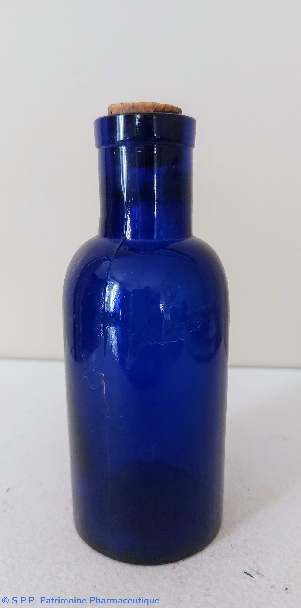 science pharmacie bleu petite bouteille bleue h 15 cm