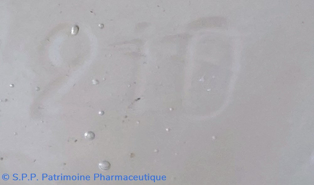 Bouteille graduée /Grammes - cuillerées à soupe 8 science pharmacie bouteille graduee grammes cuillerees a soupe