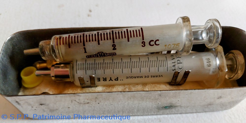 Seringues Kit de 2 seringues en verre 3 et 5 cc 6 science pharmacie seringues kit de 2 seringues en verre 3 et 5 cc