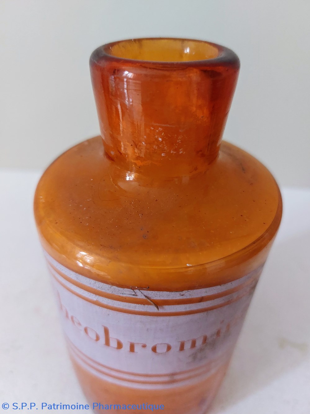 Flacon THEOBROMINA 3 science pharmacie flacon theobromina