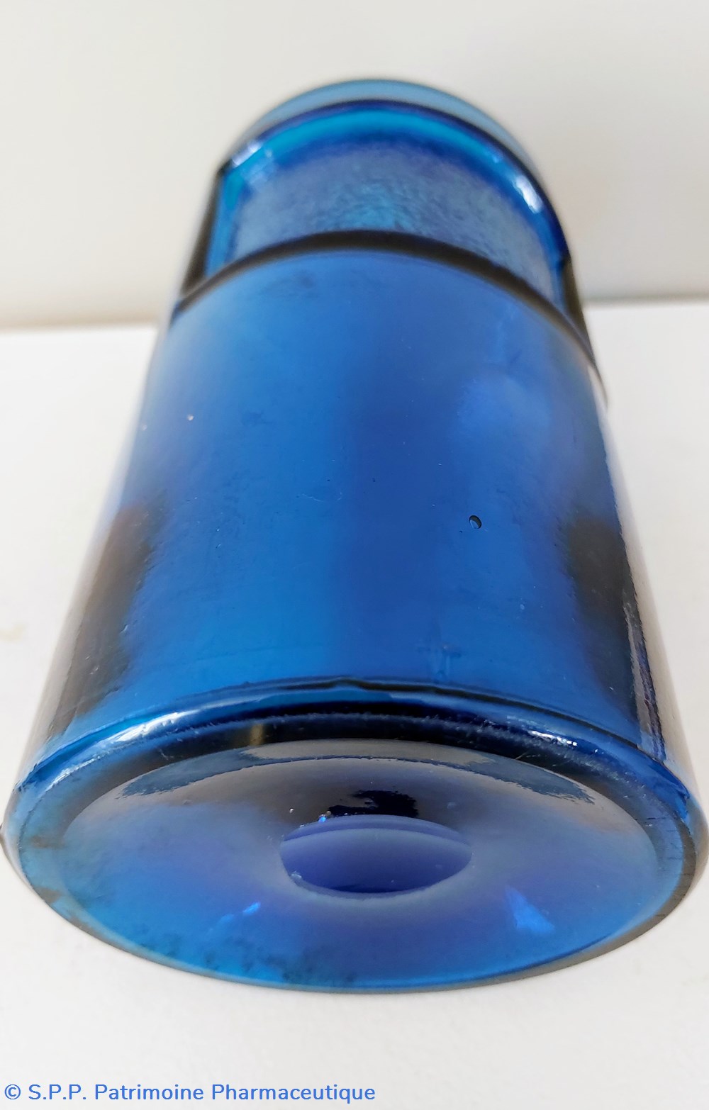 science pharmacie bleu flacon en verre bleu outre mer 24 cm