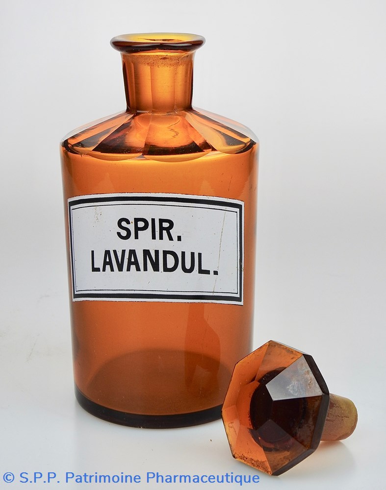 science flacon de pharmacie en verre ambre moyen modele a etiquette blanche et noire