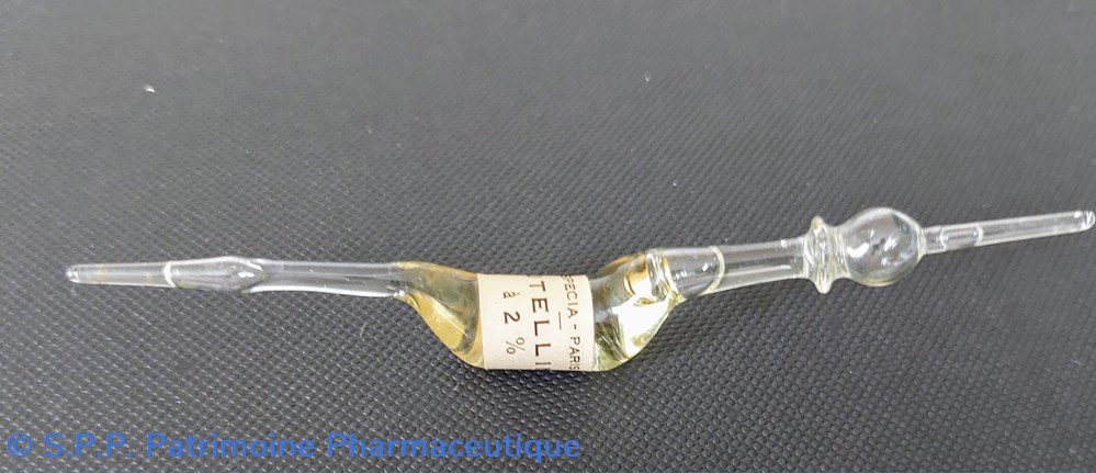 science butelline a 2 ampoule de forme originale